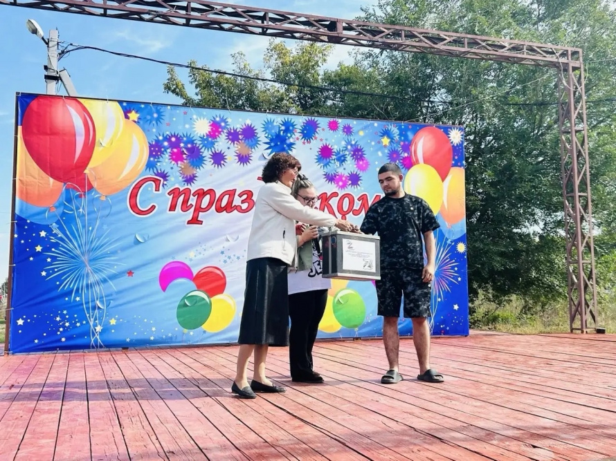 Благотворительная ярмарка «Поможем СВОим»