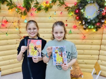 Для ребят отделения "Мать и дитя" прошло творческое занятие «У жирафа пятнышки везде». 
